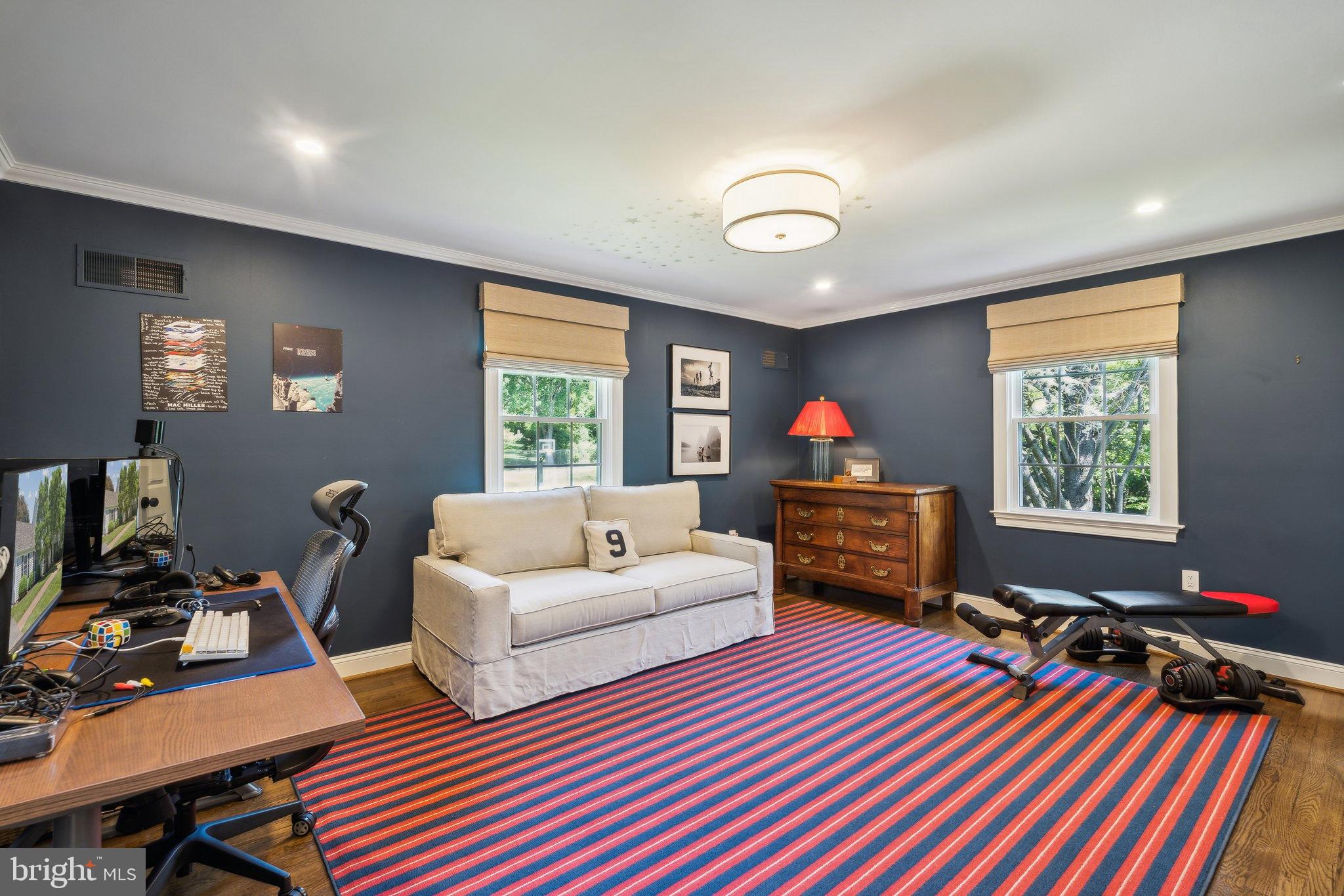 9100 Falls Road Potomac, MD 20854 - Photo 26 of 38