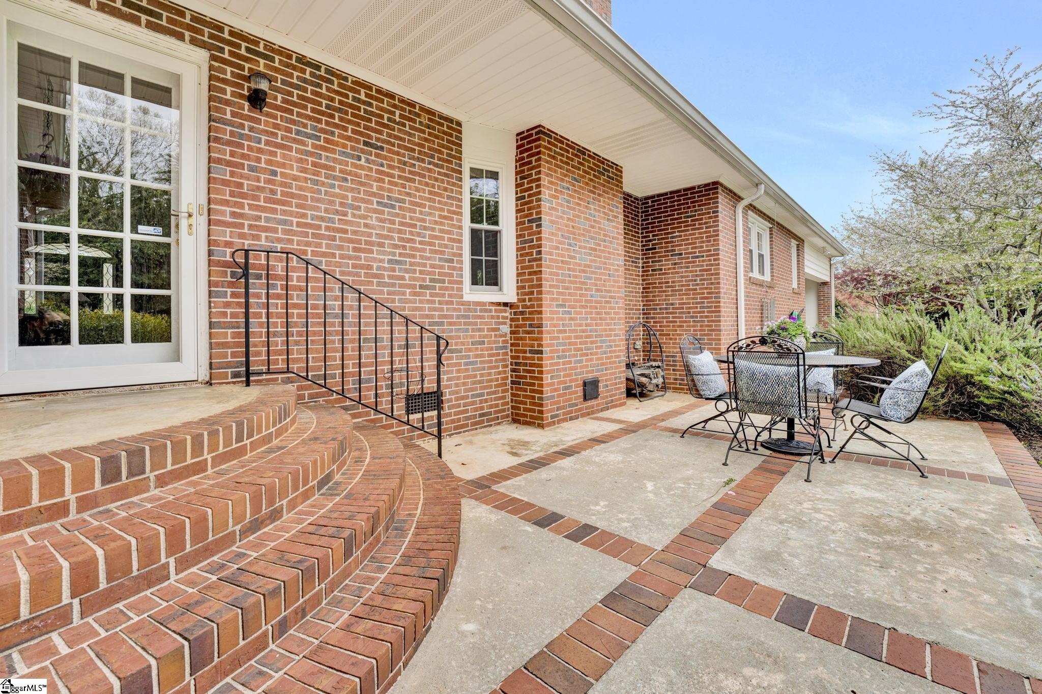 240 Nottingham Road Clinton, SC 29325 - Photo 27 of 35 Gallery Image 27