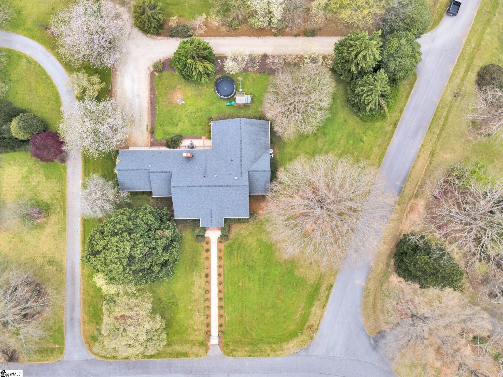 240 Nottingham Road Clinton, SC 29325 - Photo 33 of 35 Gallery Image 33