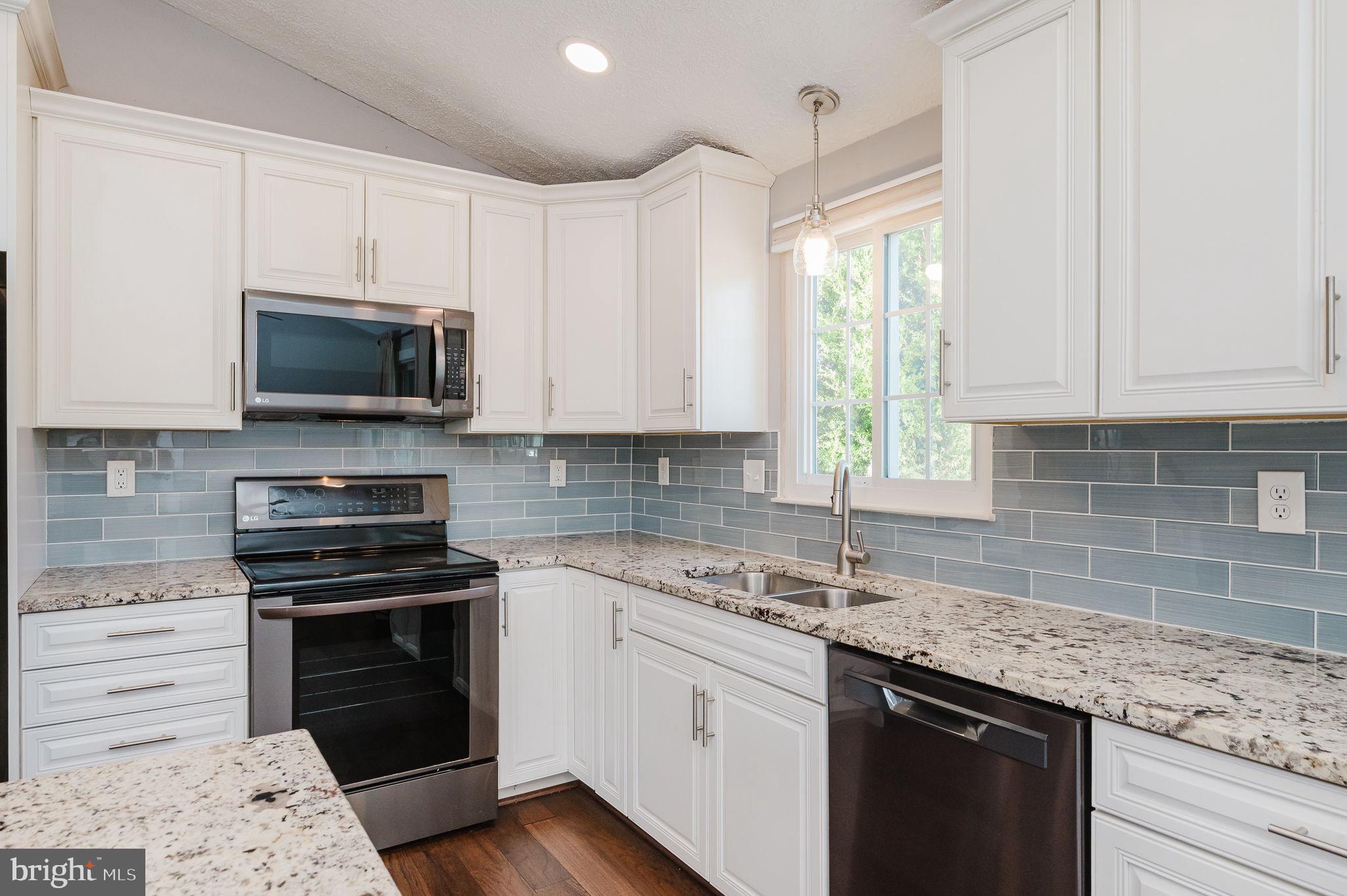 2601 Merrick Way Abingdon, MD 21009 - Photo 12 of 59 Kitchen 10'0"x 11'4"