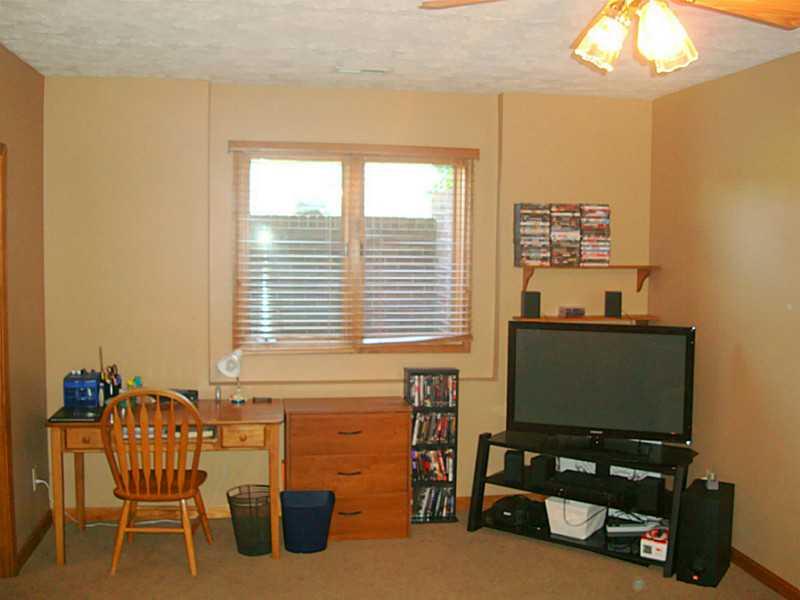 7651 Knapp Road Indianapolis, IN 46259 - Photo 20 of 24 Gallery Image 20