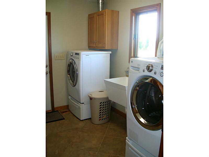 7651 Knapp Road Indianapolis, IN 46259 - Photo 21 of 24 Gallery Image 21