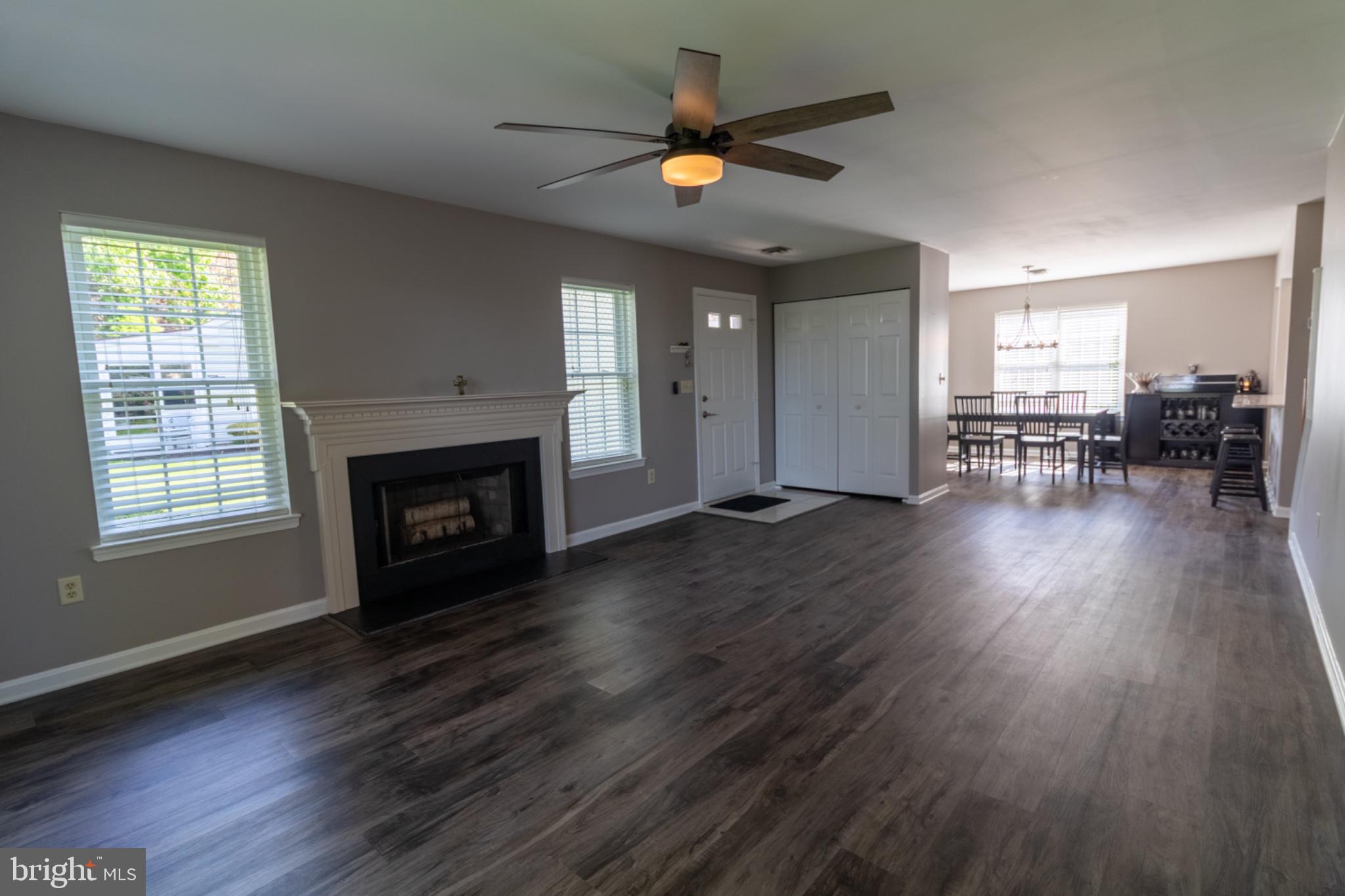 1849 Wexford Road Palmyra, PA 17078 - Photo 14 of 44 Spacious living area with natural light.