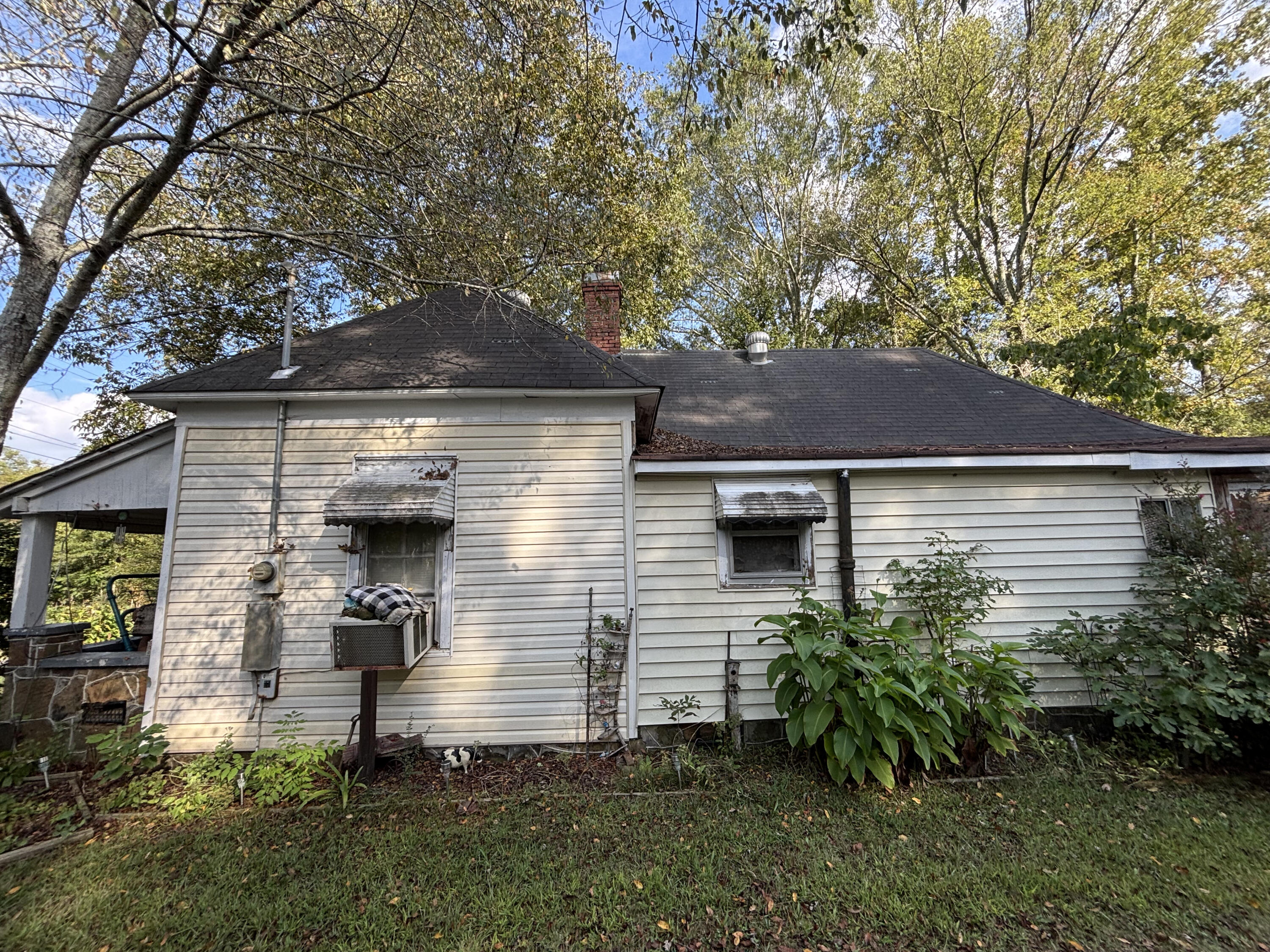 705 McLemore Street LaFayette, GA 30728 - Photo 3 of 12 3