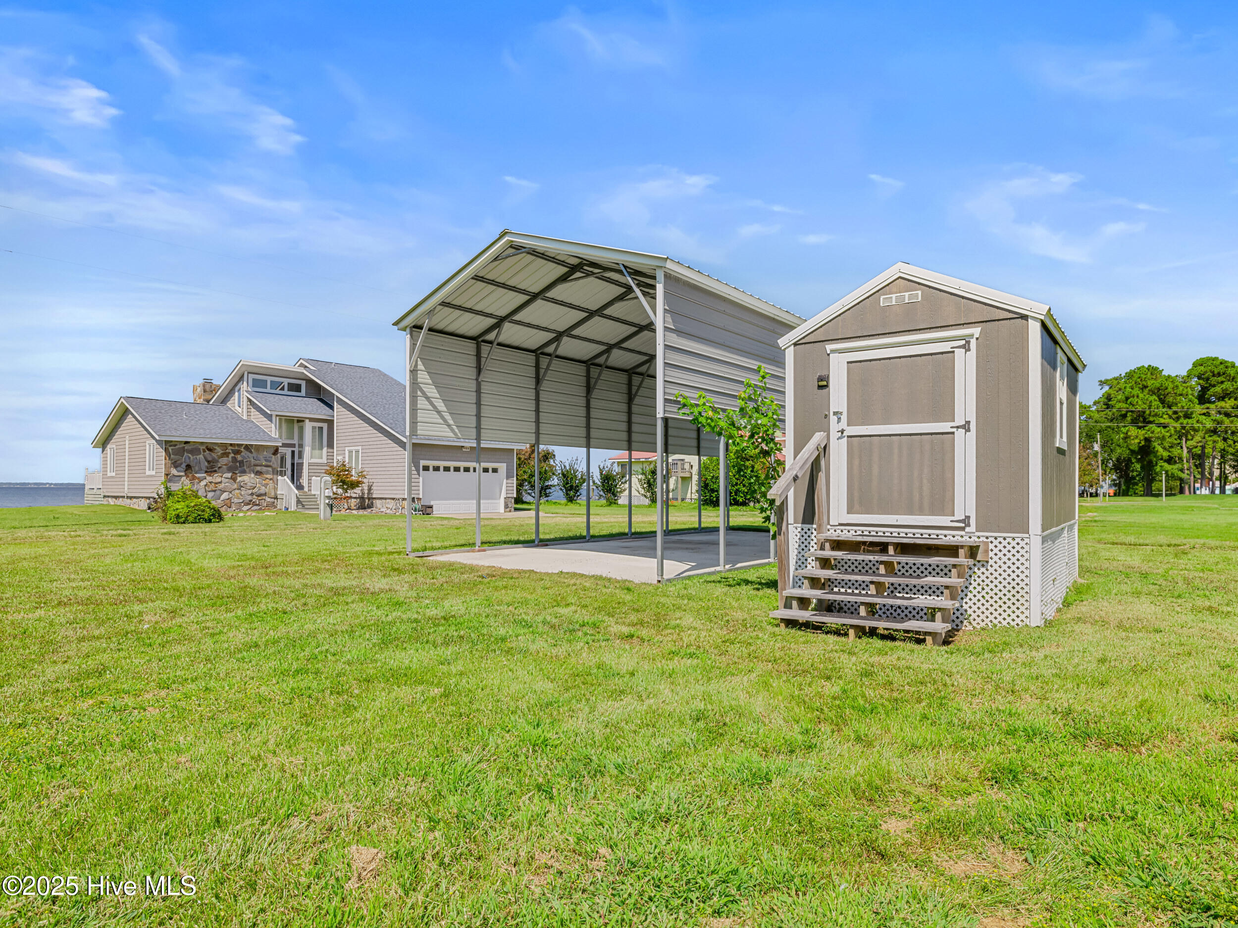 164 Great Neck Road Havelock, NC 28532 - Photo 3 of 95 025a5895