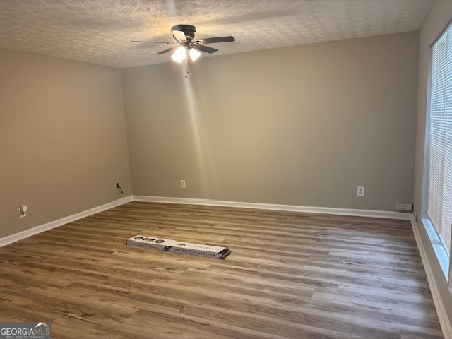 3804 Waldrop Lane Decatur, GA 30034 - Photo 3 of 12