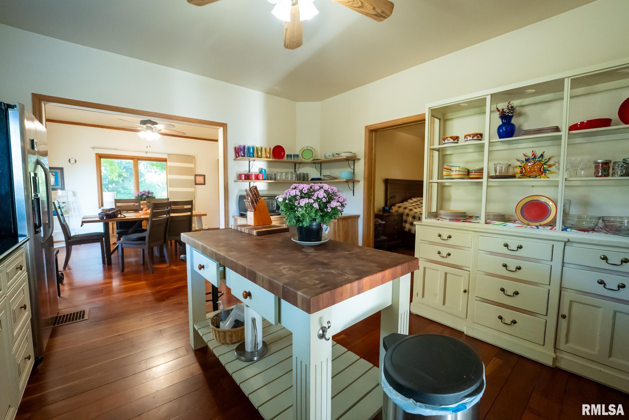 532 North 600 E Road East Herrick, IL 62431 - Photo 25 of 70