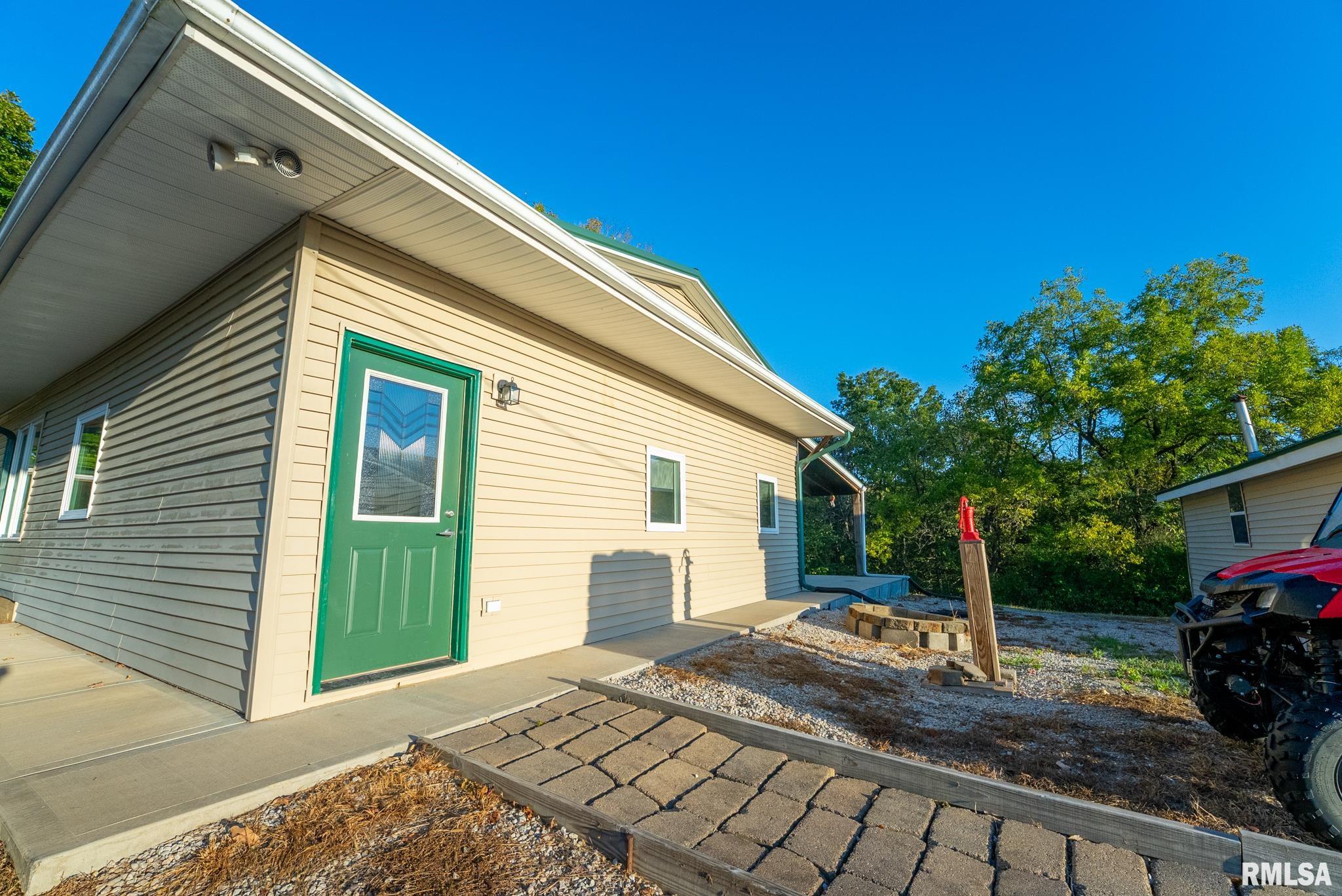 532 North 600 E Road East Herrick, IL 62431 - Photo 8 of 70