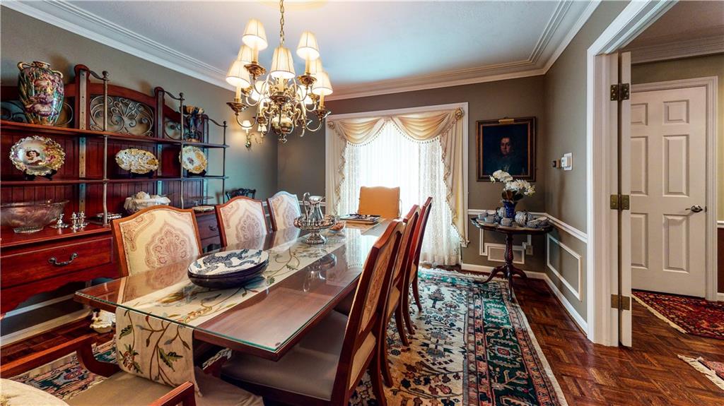 828 Flint Ridge Road Pittsburgh, PA 15243 - Photo 3 of 25 Gallery Image 3
