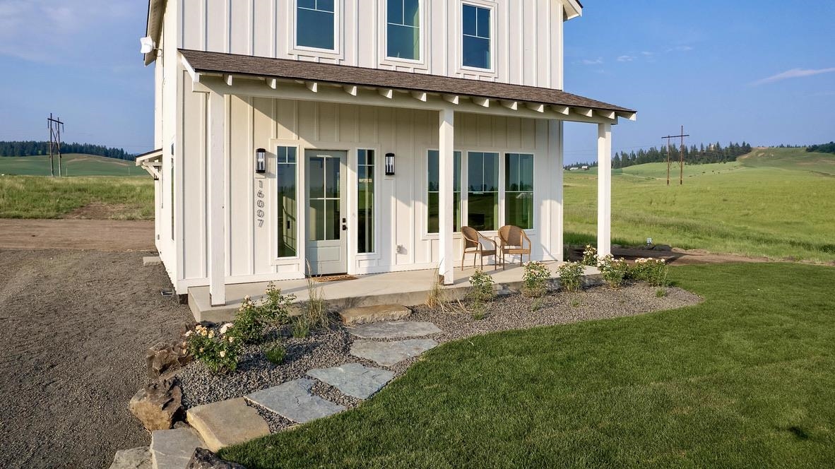 16007 South Starr Road Rockford, WA 99030 - Photo 4 of 40 Gallery Image 4