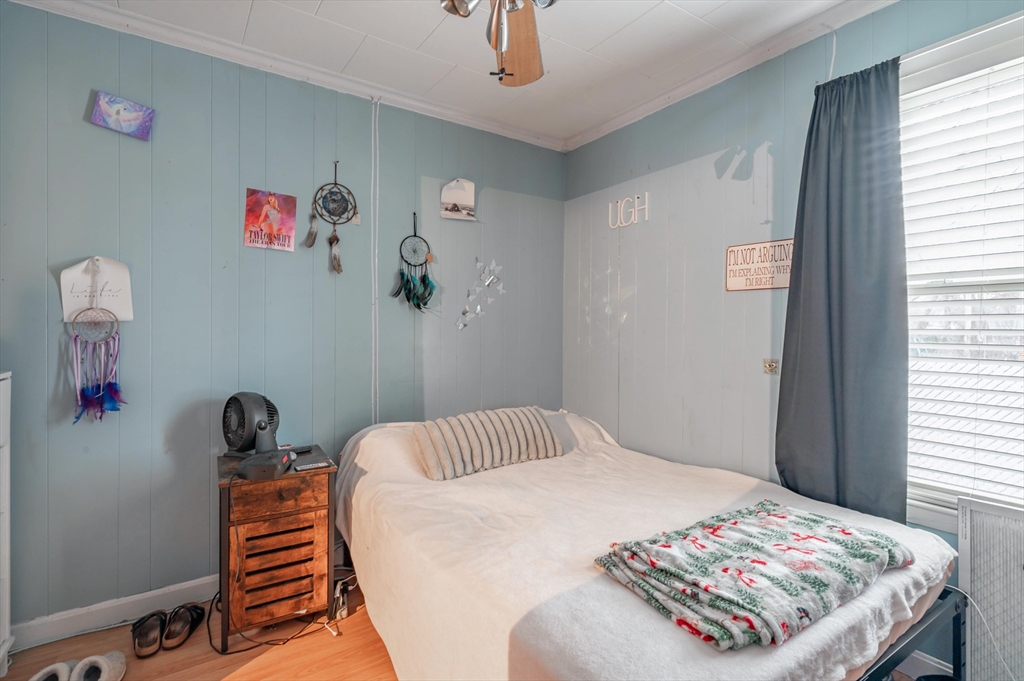 7 Field Avenue Methuen, MA 01844 - Photo 20 of 24 a bedroom with a bed and a window