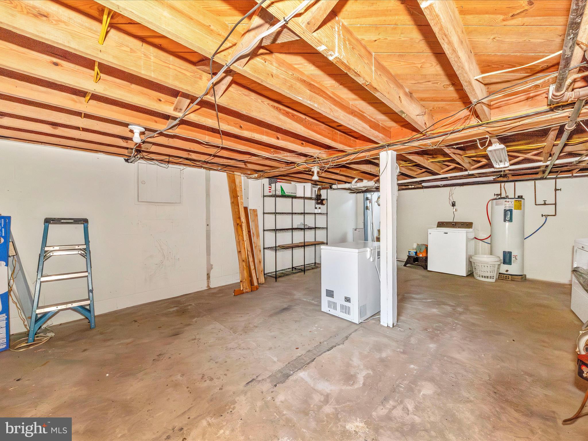 14021 Broadfording Church Road Hagerstown, MD 21740 - Photo 31 of 46 a view of empty room with refrigerator