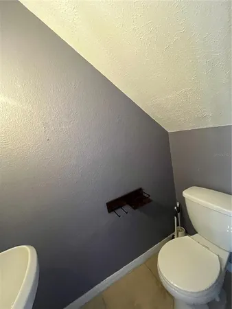a bathroom with a toilet