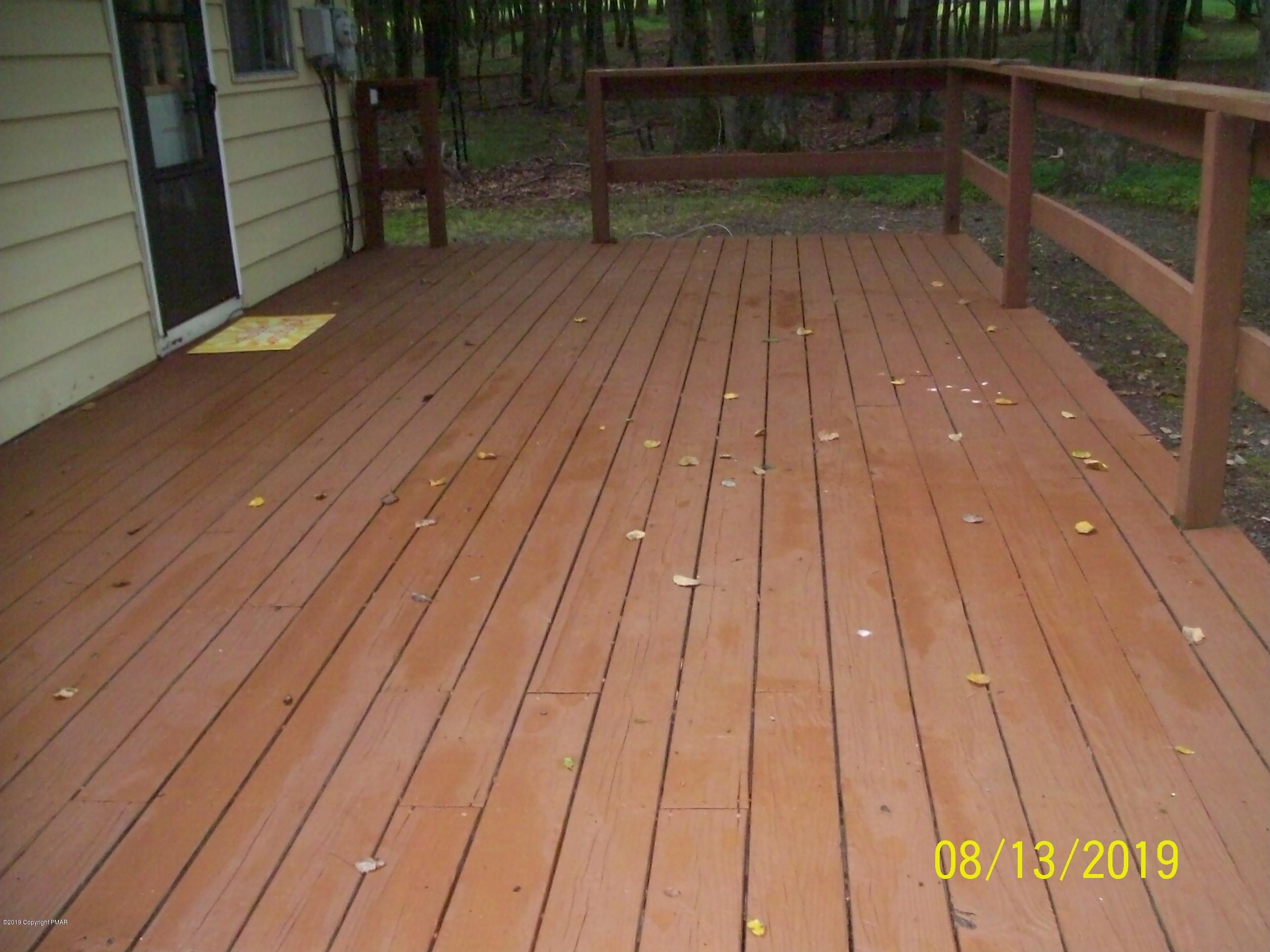78 Buckhill Road Albrightsville, PA 18210 - Photo 11 of 13 100_5300