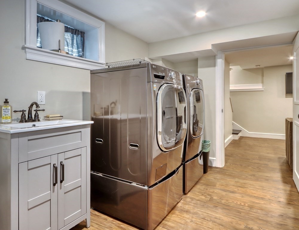 65 Brewster Road Medford, MA 02155 - Photo 7 of 30 Gallery Image 7