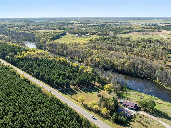 $199,900 | 30091 Huntersville Road, Sebeka, MN 56477