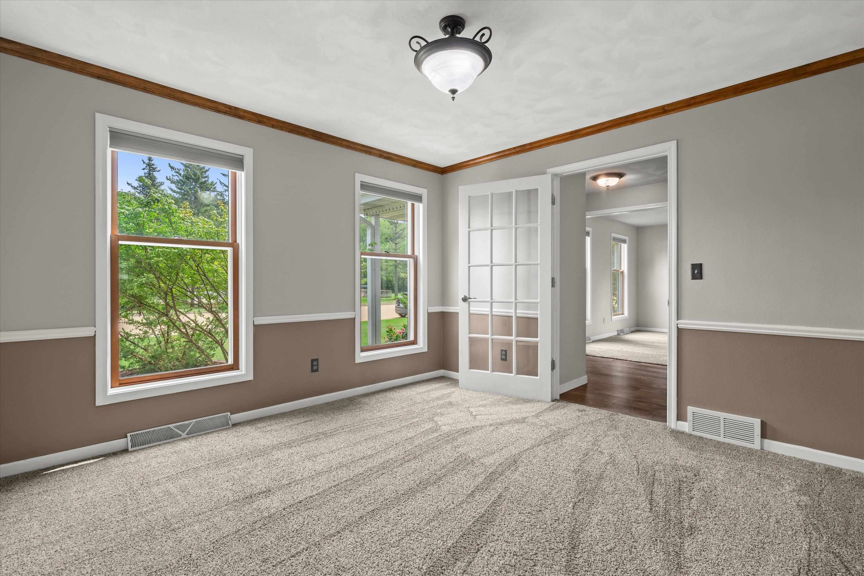 1141 Pendleton Road Neenah, WI 54956 - Photo 5 of 48 Gallery Image 5