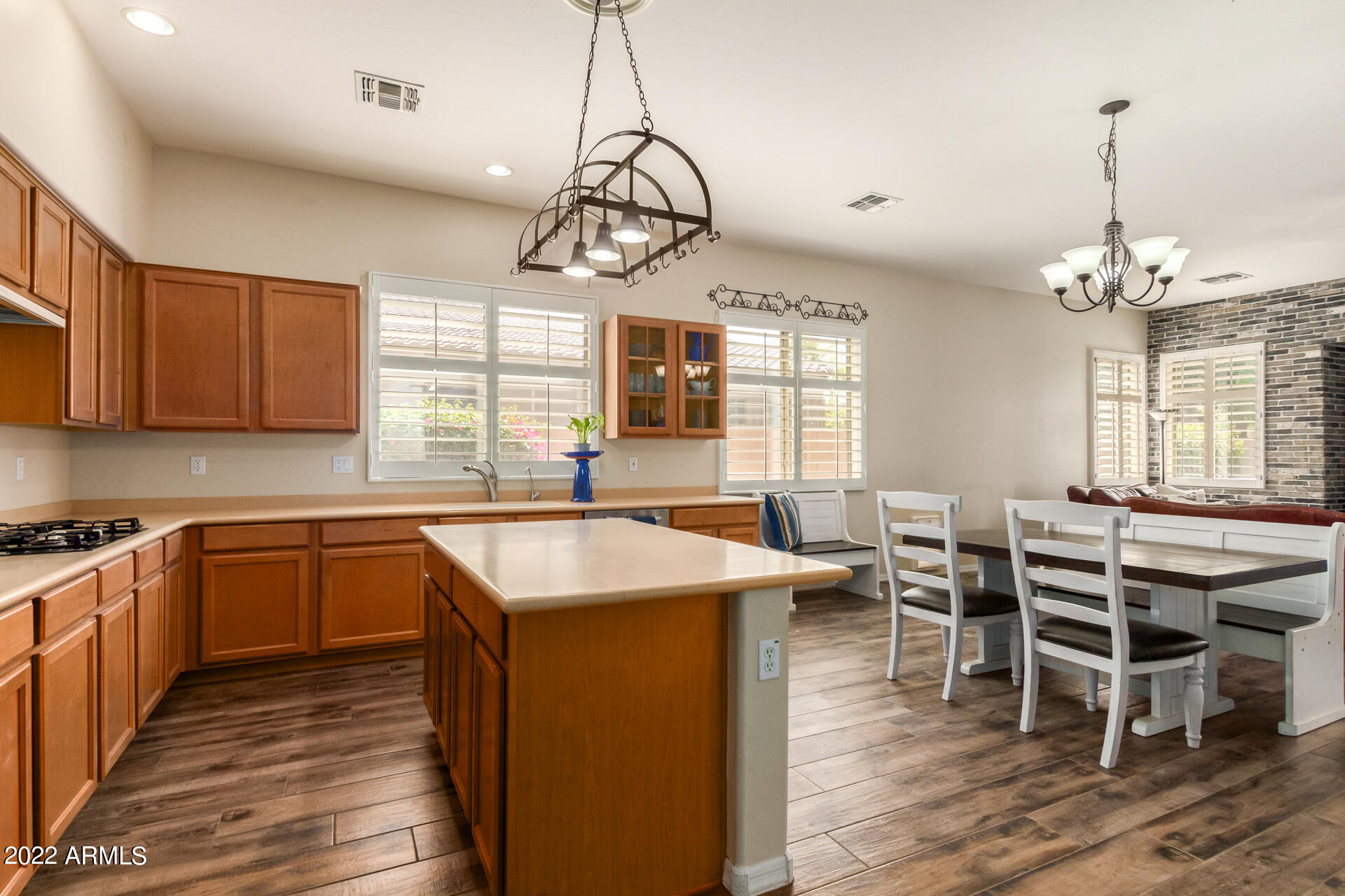 4343 East Reins Road Gilbert, AZ 85297 - Photo 14 of 46 20- Reins