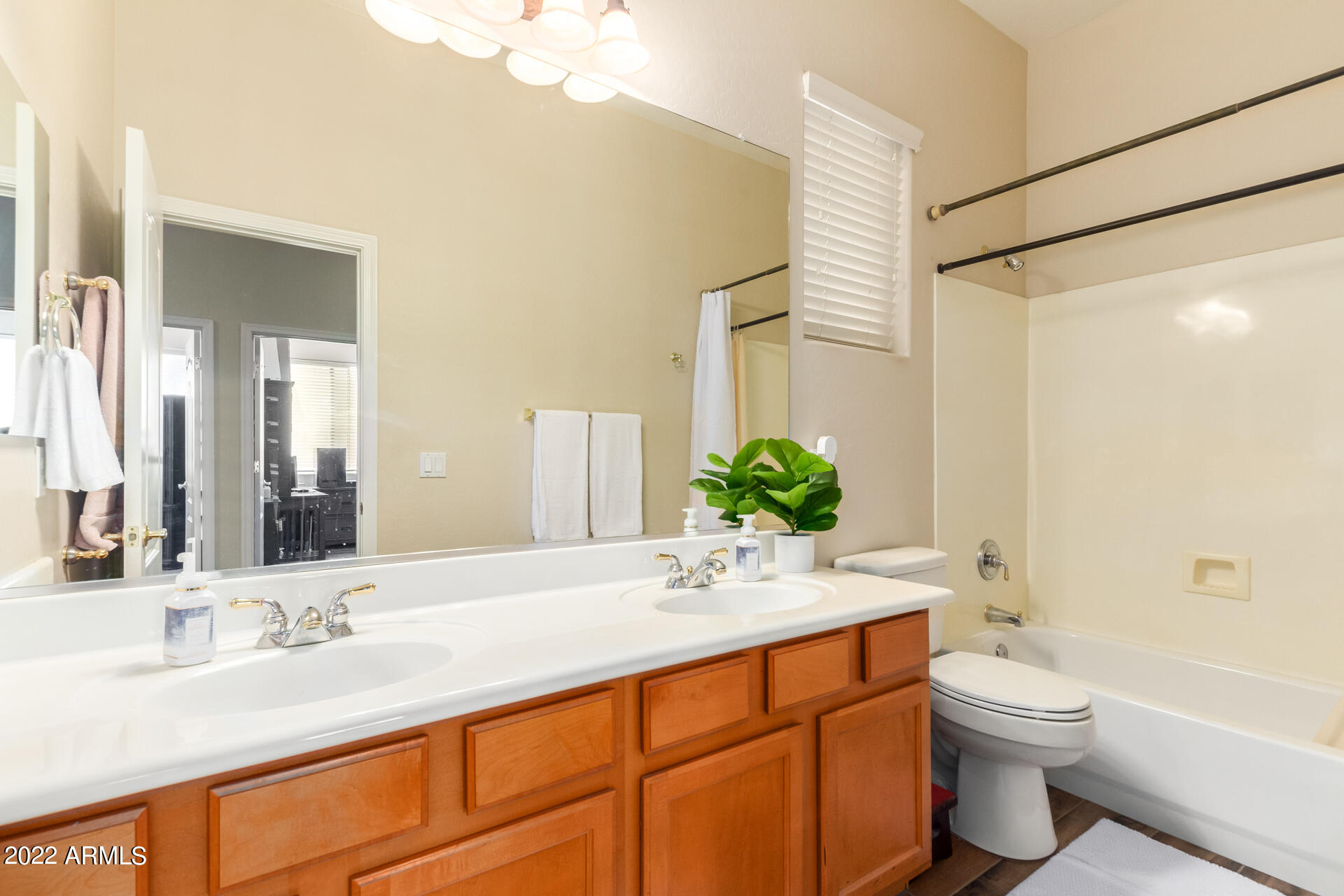 4343 East Reins Road Gilbert, AZ 85297 - Photo 25 of 46 34- Reins