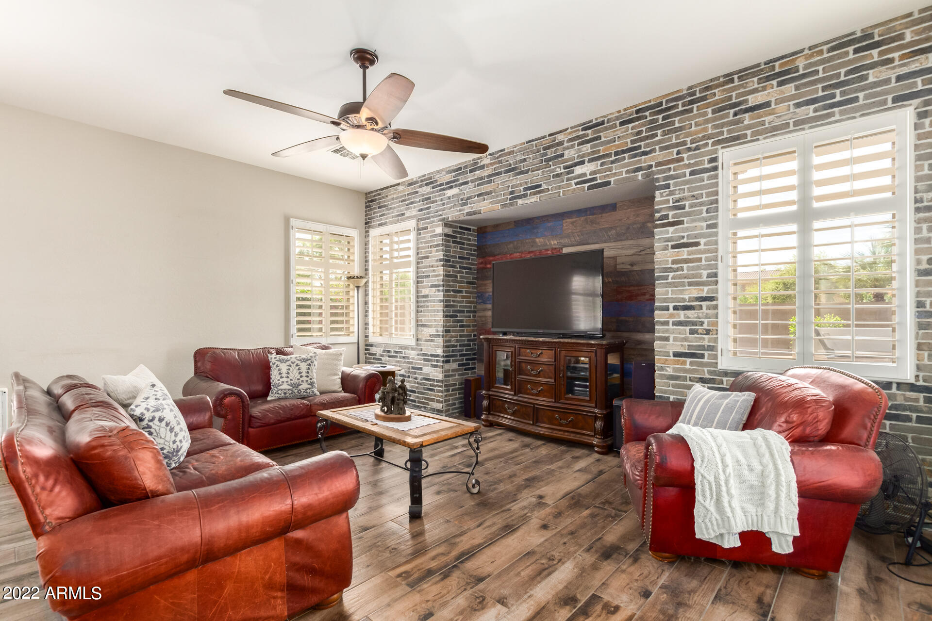 4343 East Reins Road Gilbert, AZ 85297 - Photo 9 of 46 11- Reins