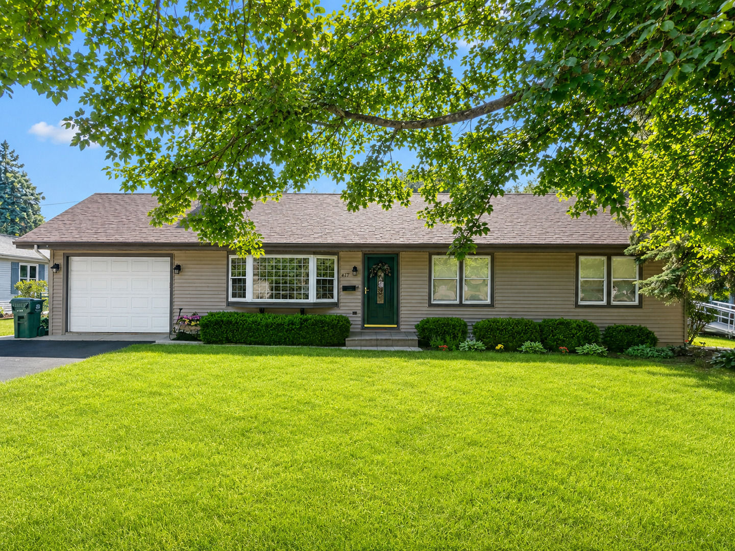 417 South Plum Grove Road Palatine, IL 60067 - Photo 1 of 23