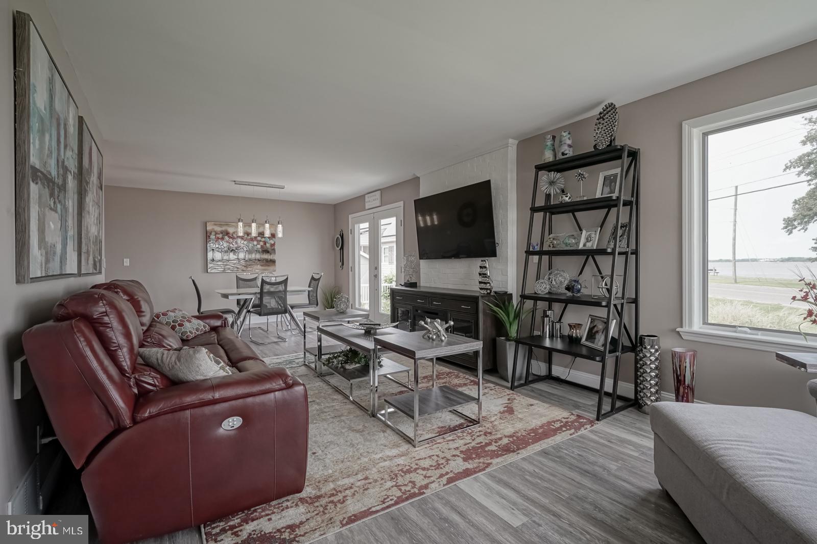 141 Michigan Road Pennsville, NJ 08070 - Photo 13 of 74 Neutral paint tones throughout