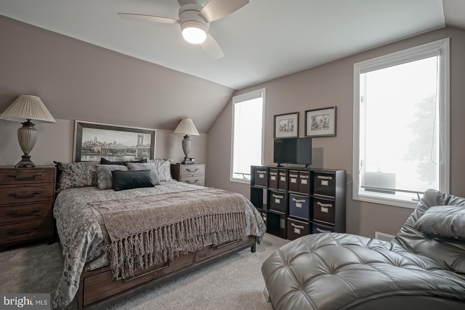 141 Michigan Road Pennsville, NJ 08070 - Photo 34 of 74 Upstairs 2nd BR-- 14x12