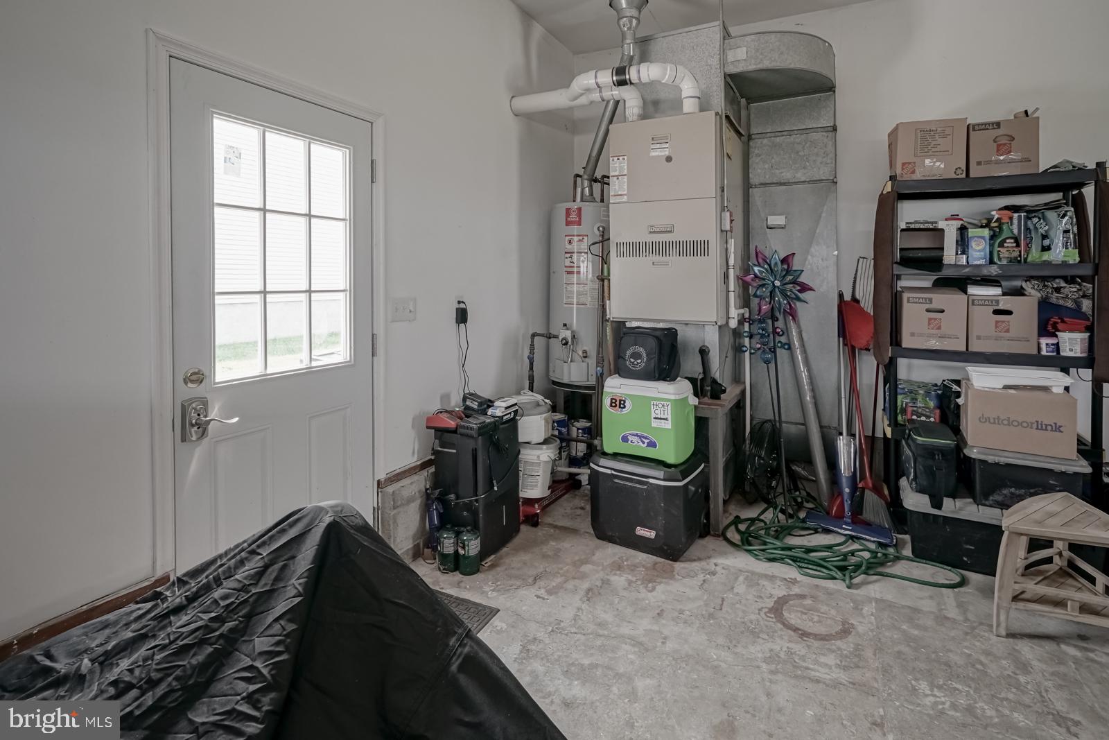 141 Michigan Road Pennsville, NJ 08070 - Photo 50 of 74 Heater/hot water heater in the garage