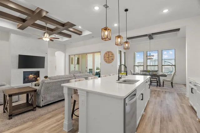 $850,000 | 2029 Gathering Trail, Argyle, TX 76226