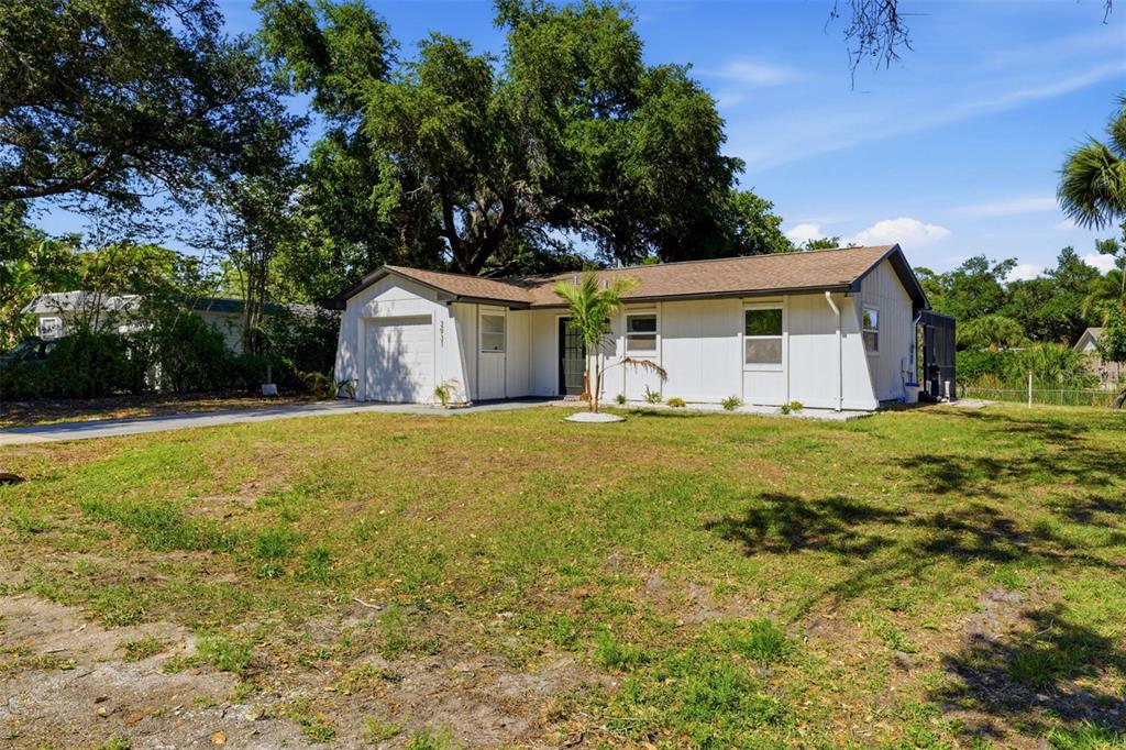 2931 Arrowhead Road Venice, FL 34293 - Photo 1 of 15