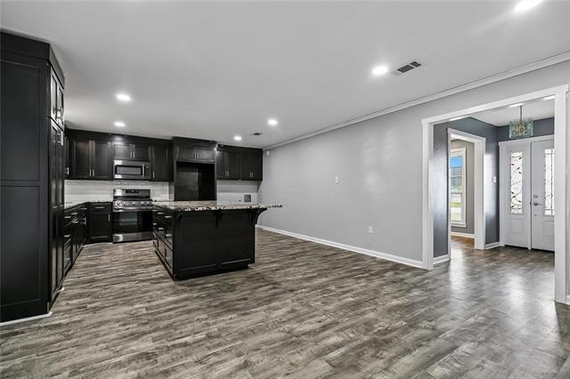 15428 Brighton Avenue Baton Rouge, LA 70818 - Photo 5 of 17