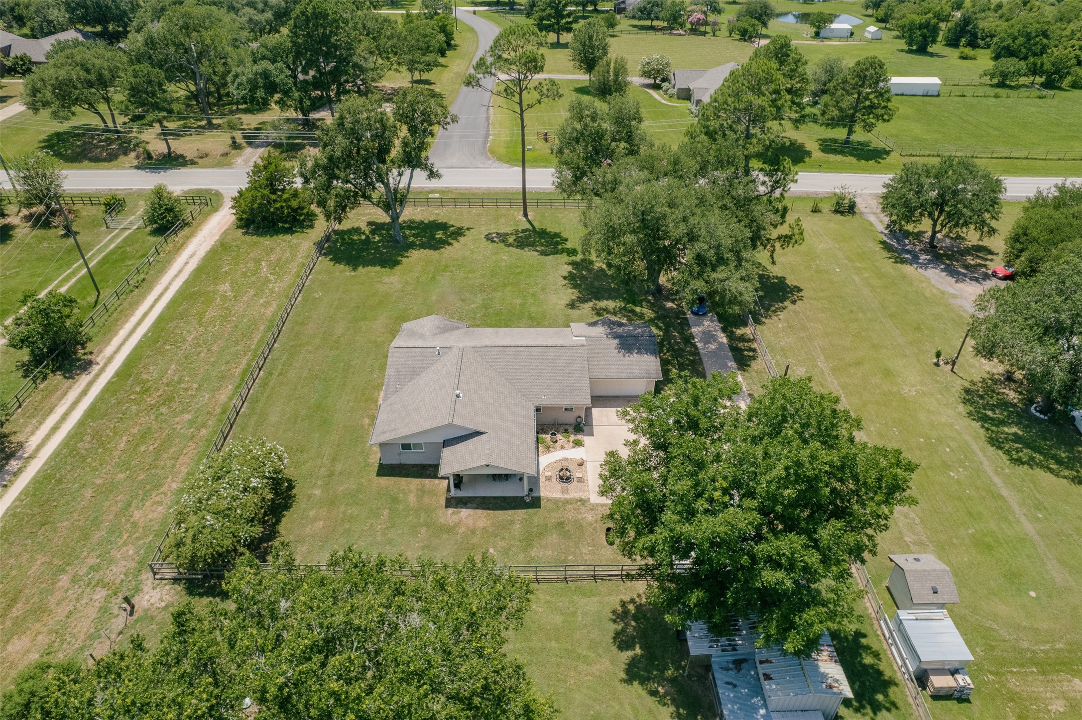 17318 Penick Road Waller, TX 77484 - Photo 3 of 32