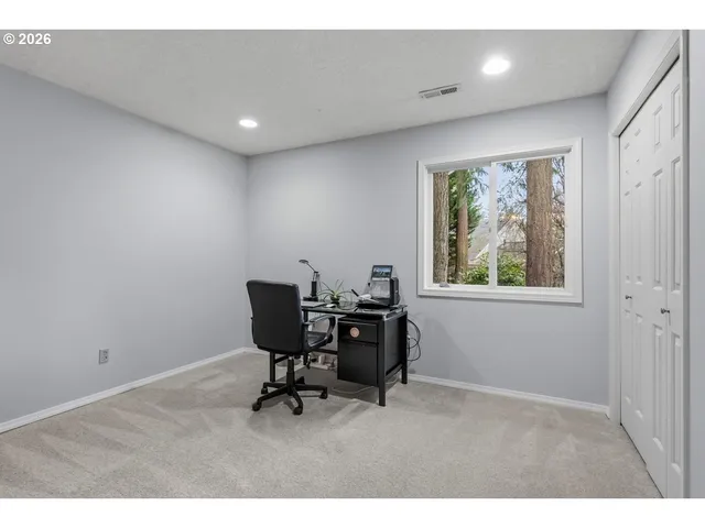 $735,000 | 11924 Southwest 34th Avenue, Portland, OR 97219