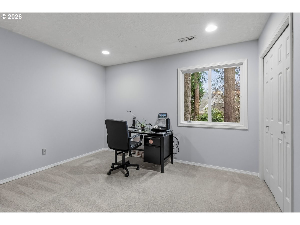 11924 Southwest 34th Avenue Portland, OR 97219 - Photo 26 of 32 Bedroom