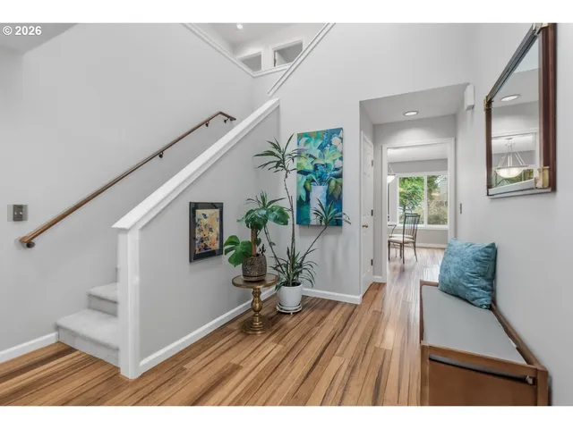 $735,000 | 11924 Southwest 34th Avenue, Portland, OR 97219