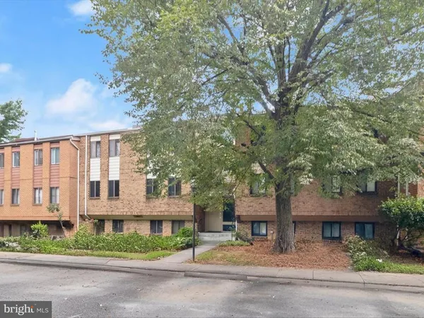 $200,000 | 7 Windblown Court, Unit 201, Baltimore, MD 21209