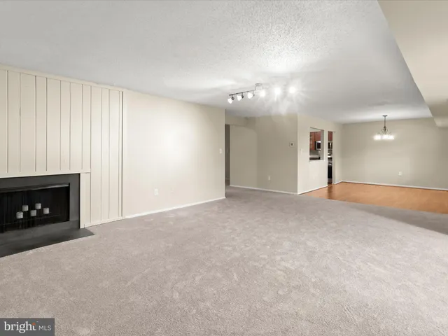 $200,000 | 7 Windblown Court, Unit 201, Baltimore, MD 21209