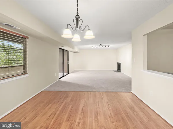 $194,900 | 7 Windblown Court, Unit 201, Baltimore, MD 21209