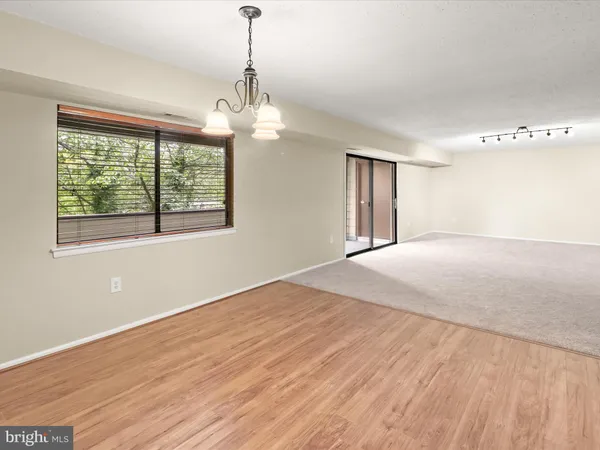 $194,900 | 7 Windblown Court, Unit 201, Baltimore, MD 21209