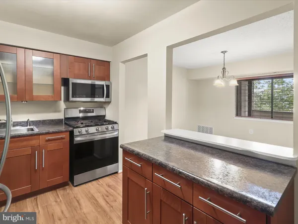 $194,900 | 7 Windblown Court, Unit 201, Baltimore, MD 21209