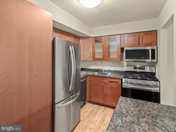 $194,900 | 7 Windblown Court, Unit 201, Baltimore, MD 21209