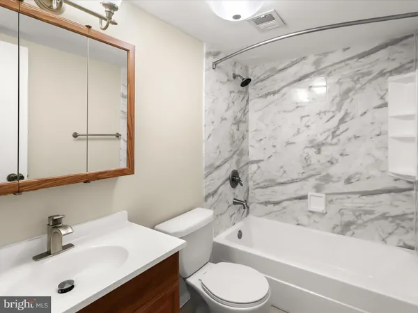 $194,900 | 7 Windblown Court, Unit 201, Baltimore, MD 21209