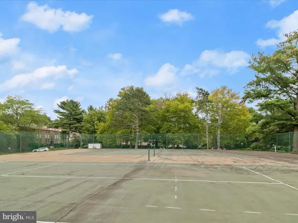 $194,900 | 7 Windblown Court, Unit 201, Baltimore, MD 21209