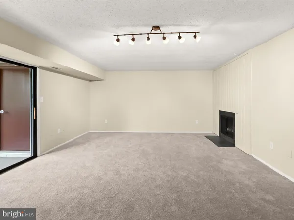 $194,900 | 7 Windblown Court, Unit 201, Baltimore, MD 21209