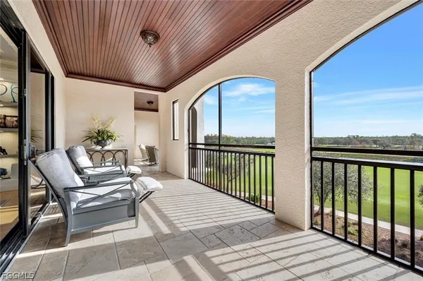 $29,500 | 2542 Marquesa Royale Lane, Unit 6, Naples, FL 34109