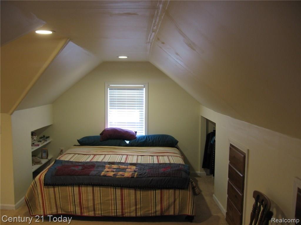 10052 Wayne Road Livonia, MI 48150 - Photo 9 of 26 IMG_1351.JPG