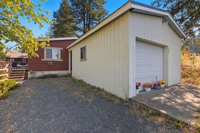$280,000 | 300 Main Street, Deary, ID 83823