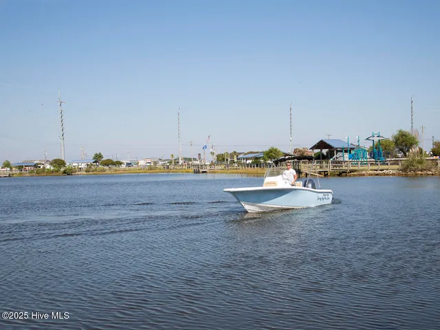 $334,999 | 120 North Grassland Road, Unit 15, Surf City, NC 28445