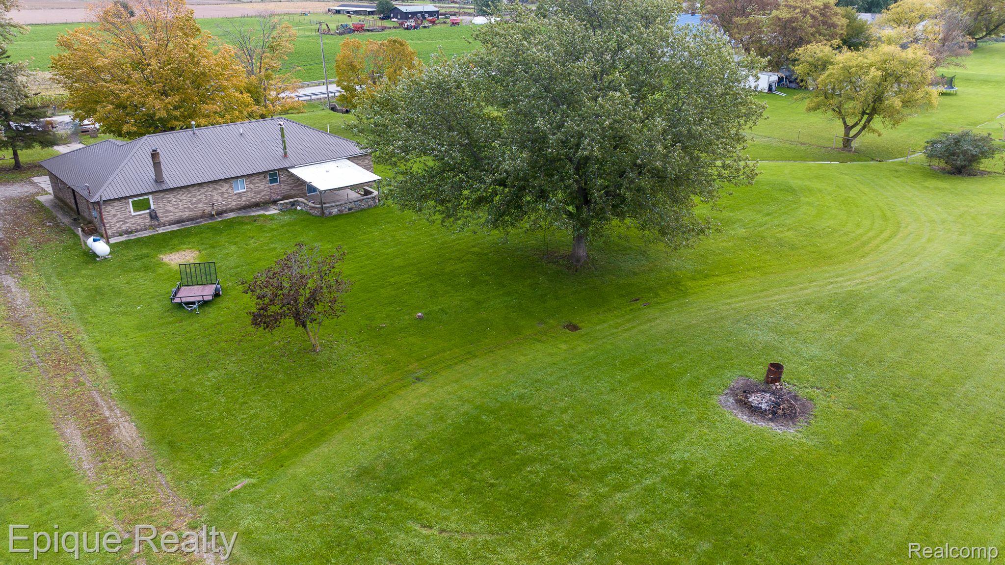 7333 Wildcat Road Jeddo, MI 48032 - Photo 17 of 52 Gallery Image 17