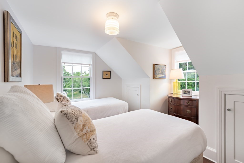 1779 Main Road Westport, MA 02790 - Photo 34 of 42 Gallery Image 34